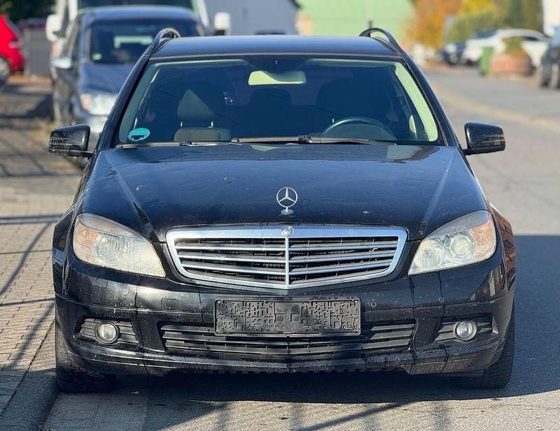 Schwarz Gebraucht 2011 Mercedes C200 Kombi | 2.950 € (Fairer Preis) - Bild 1/4