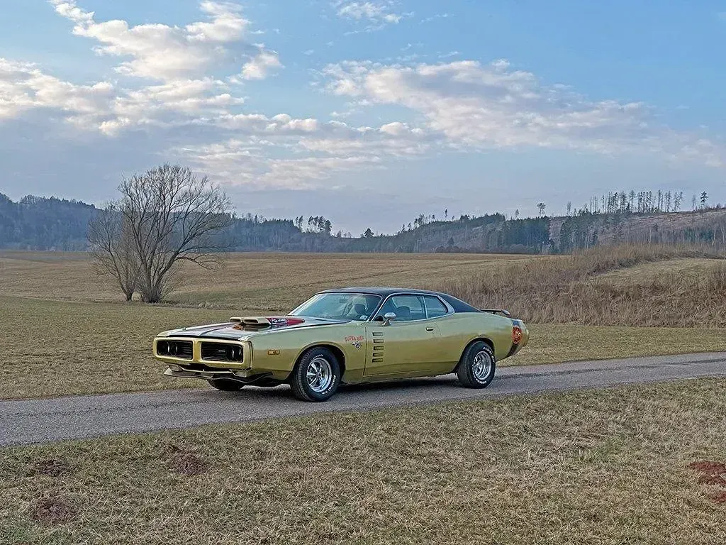 Gebraucht Dodge Charger 204 PS (150 kW) 1974 Gold