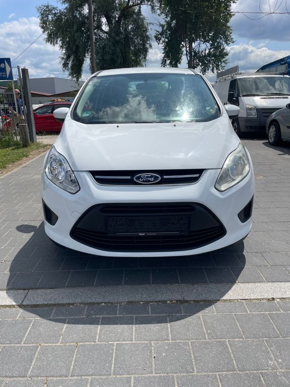 Weiß Gebraucht 2011 Ford Grand C-Max Trend Van / Kleinbus | 3.700 € (Guter Preis) - Bild 1/4
