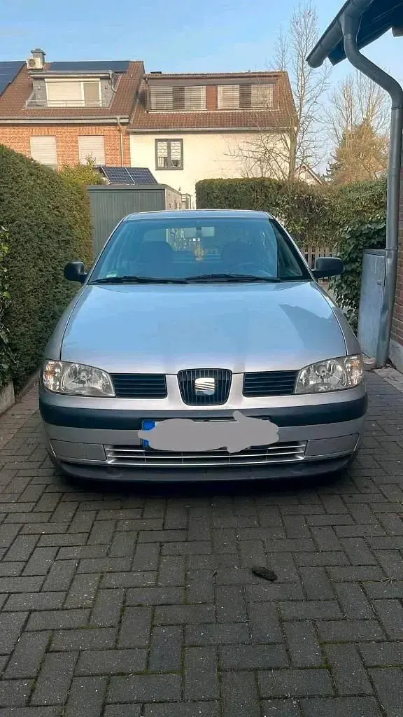 Second-hand Seat Ibiza 2000 Argintiu Hatchback