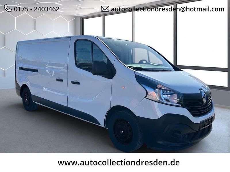 Gebraucht Renault Trafic Komfort 125 PS (91 kW) 2017 Weiß Van / Kleinbus