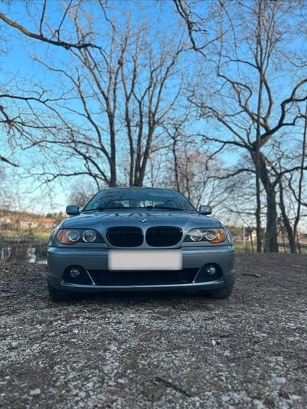 Gebraucht BMW 318 143 PS (105 kW) 2003 Silber Coupé