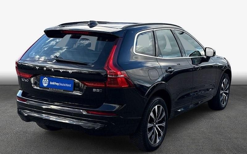 Gebraucht Volvo XC60 Core 250 PS (183 kW) 2024 Schwarz SUV