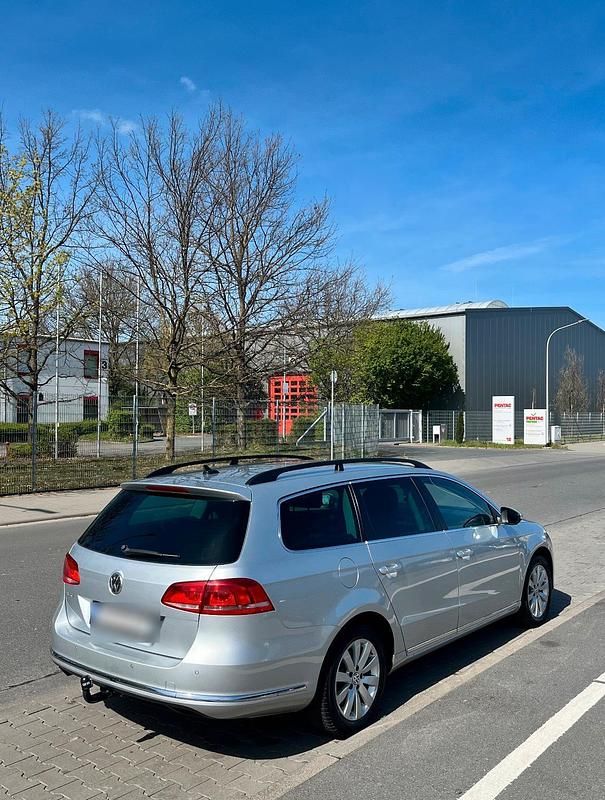 Gebraucht VW Passat 122 PS (89 kW) 2014 Grau Kombi