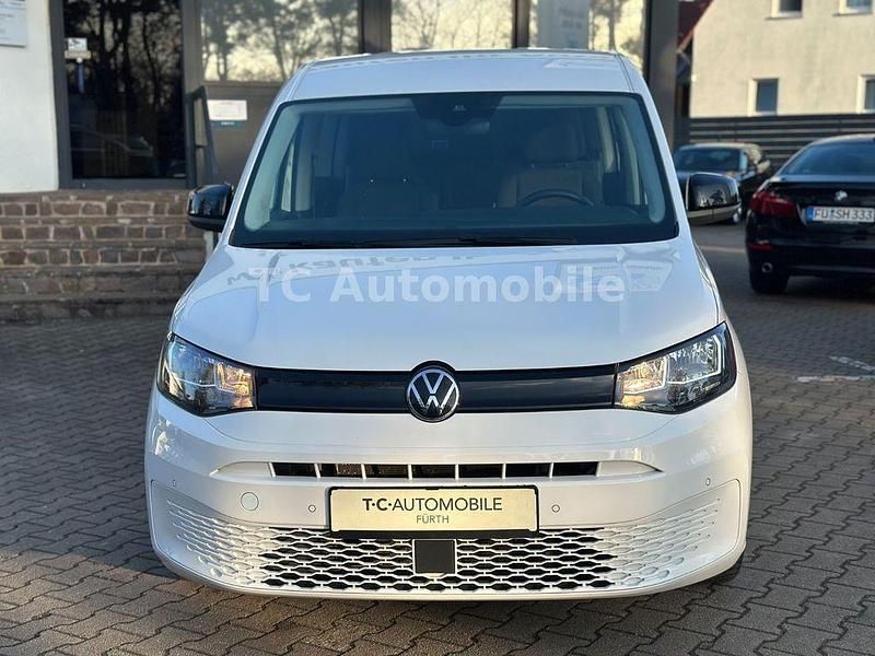 Gebraucht VW Caddy Maxi 102 PS (75 kW) 2022 Weiß Van / Kleinbus