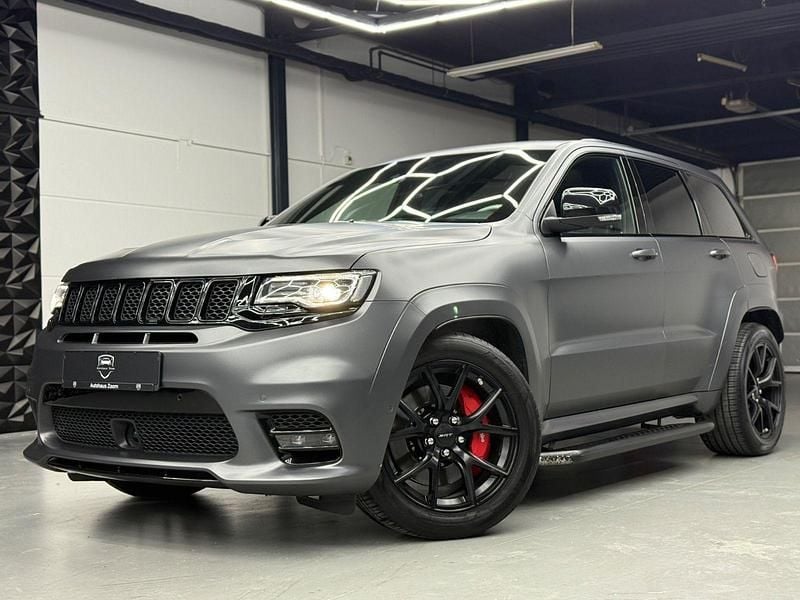 Weiß Gebraucht 2019 Jeep Grand Cherokee SRT SUV | 46.880 € (Teuer) - Bild 1/3