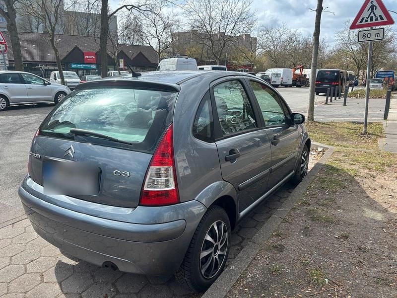 Gebraucht Citroën C3 73 PS (53 kW) 2009 Blau Kleinwagen
