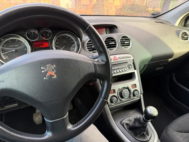 Gebraucht Peugeot 308 2011 Schwarz Kombi