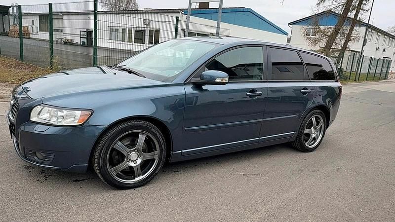 Gebraucht Volvo V50 136 PS (100 kW) 2008 Grau Kombi