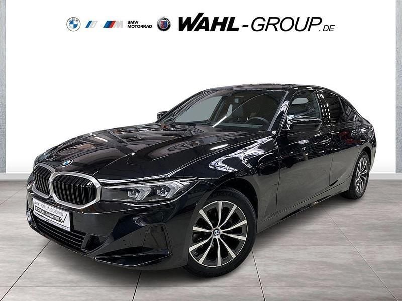 Schwarz Gebraucht 2022 BMW 320 Sport Line Limousine | 33.790 € (Etwas zu teuer) - Bild 1/4