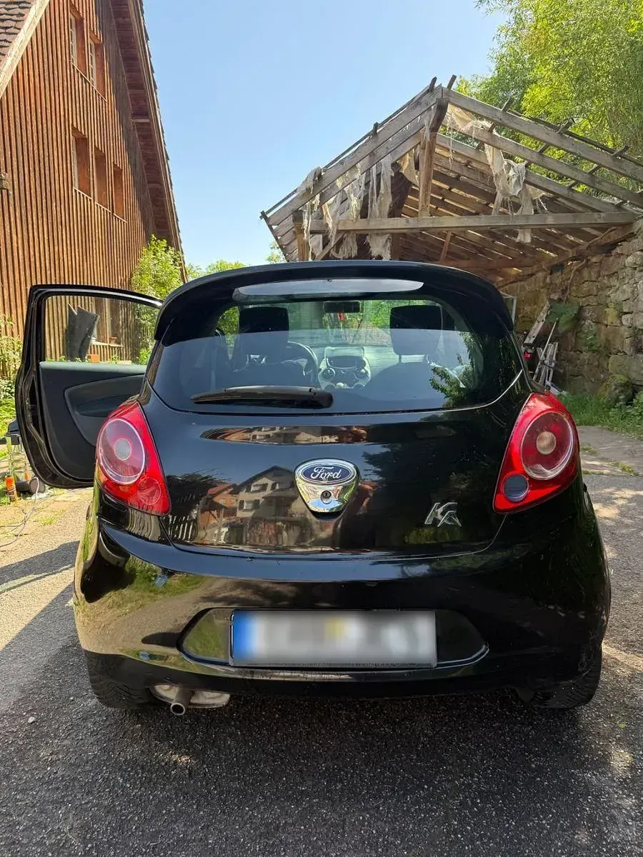 Gebraucht Ford Ka 69 PS (50 kW) 2009 Schwarz Kleinwagen