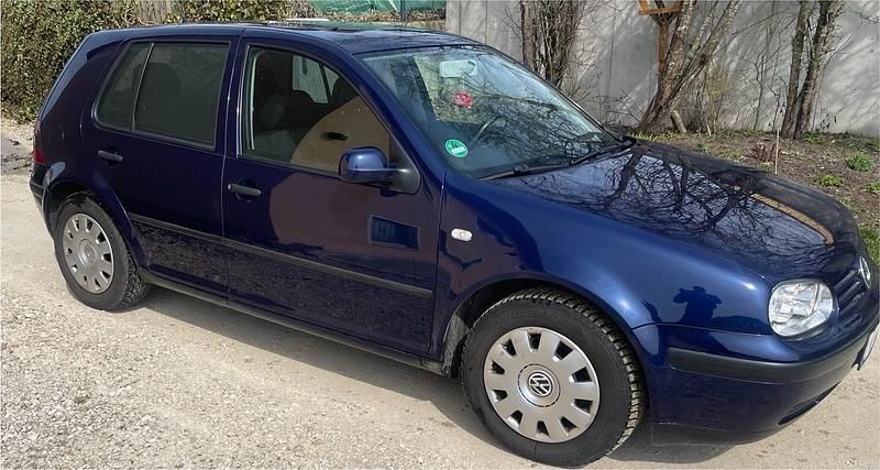 Gebraucht VW Golf IV Edition 116 PS (85 kW) 2000 Blau Limousine