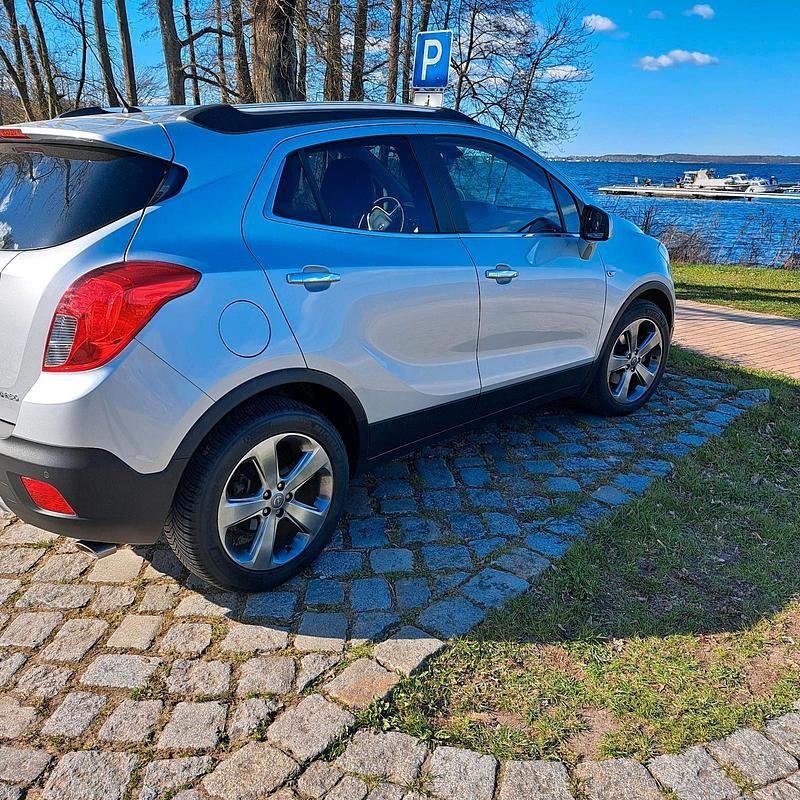 Silber Gebraucht 2014 Opel Mokka SUV | 11.500 € - Bild 1/4