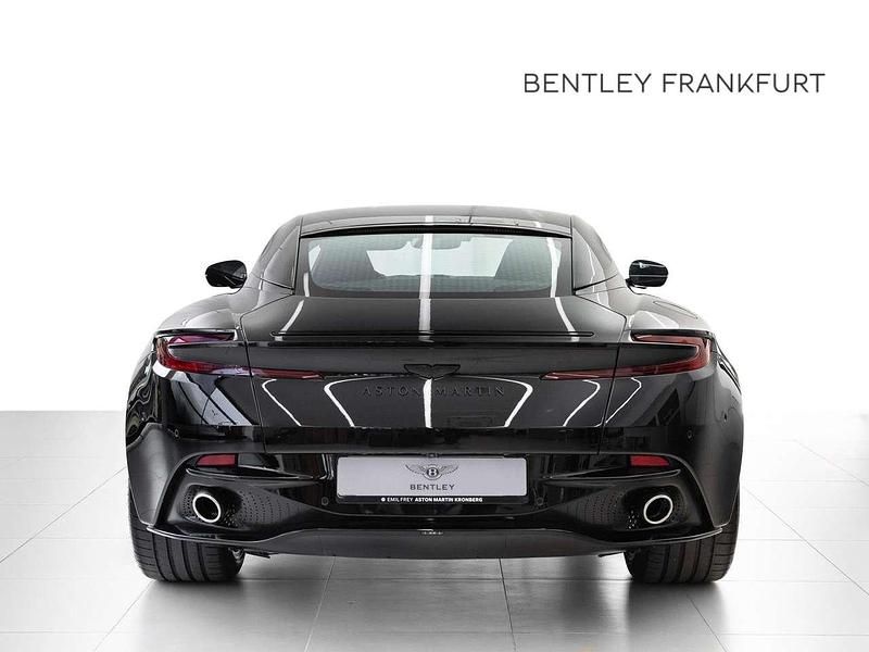 Neu Aston Martin DB12 680 PS (500 kW) 2025 Jet black Coupé