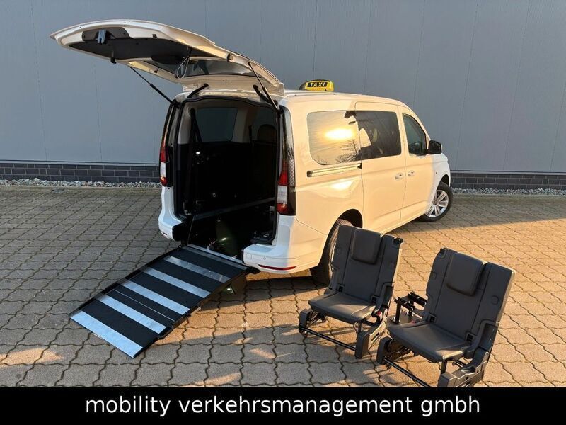 Weiß Gebraucht 2025 VW Caddy Maxi S Van / Kleinbus | 54.653 € - Bild 1/3