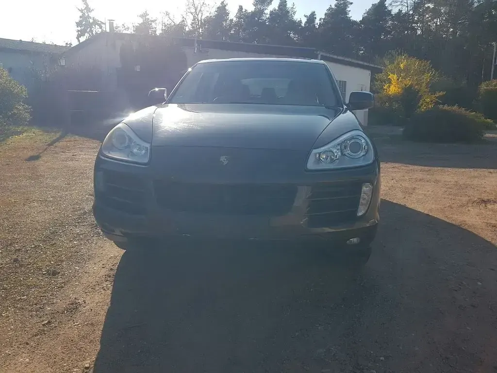 Second-hand Porsche Cayenne 241 CP (177 kW) 2009 Maro SUV