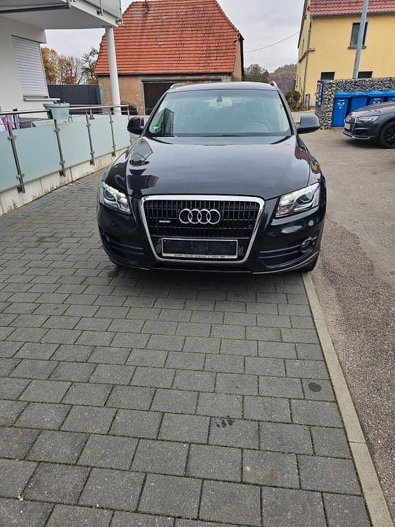 Schwarz Gebraucht 2013 Audi Q5 Sport SUV | 11.900 € (Superpreis) - Bild 1/4