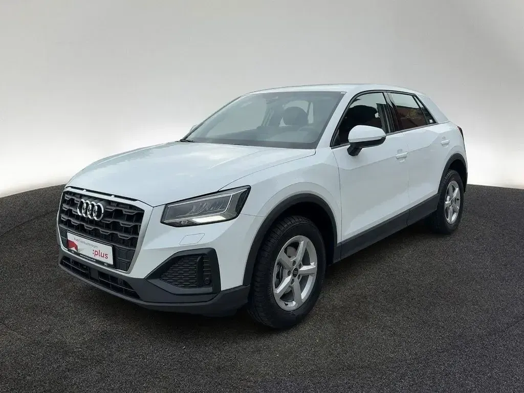 Używany Audi Q2 150 KM (110 kW) 2026 Biały SUV