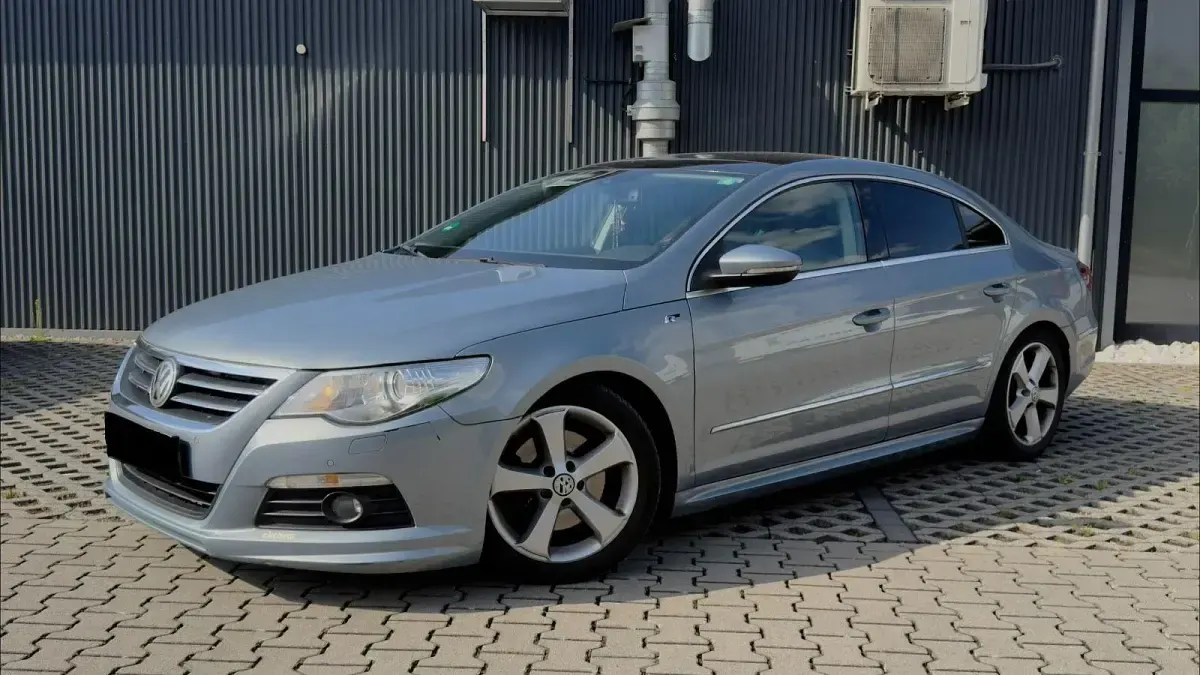 Gebraucht VW CC R-line 211 PS (155 kW) 2011 Grau Limousine
