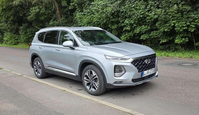 Gebraucht 2019 Hyundai Santa Fe Style SUV | 25.000 € (Fairer Preis) - Bild 1/4