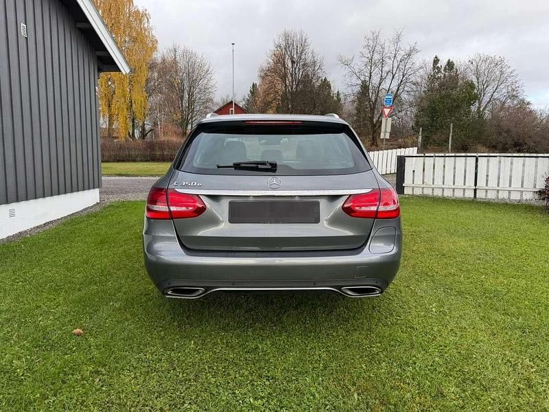Gebraucht Mercedes C350e Avantgarde 211 PS (155 kW) 2016 Grau Kombi