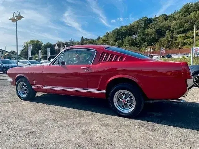Gebraucht Ford V8 Fastback 224 PS (164 kW) 1965 Rot