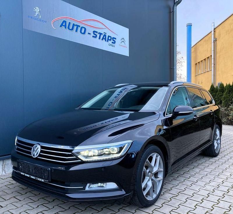 Schwarz Gebraucht 2016 VW Passat Comfortline Kombi | 11.990 € (Fairer Preis) - Bild 1/4