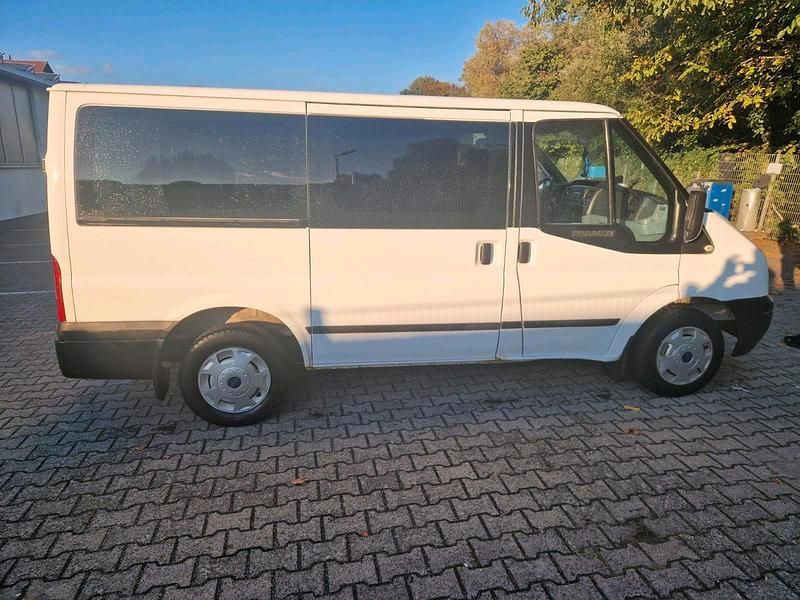 Weiß Gebraucht 2009 Ford Transit Van / Kleinbus | 5.800 € - Bild 1/4