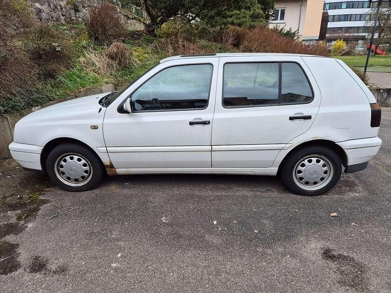 Gebraucht VW Golf III 60 PS (44 kW) 1997 Weiß Limousine