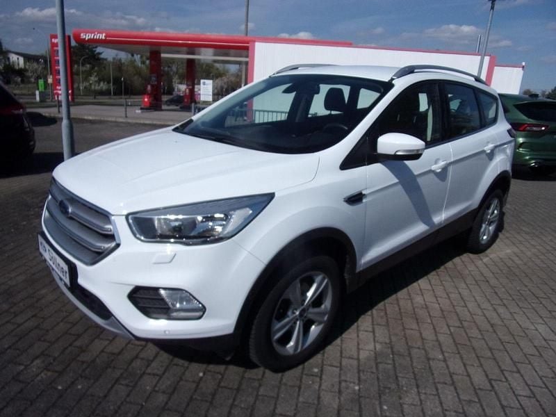 Second-hand Ford Kuga 120 CP (88 kW) 2019 Alb SUV
