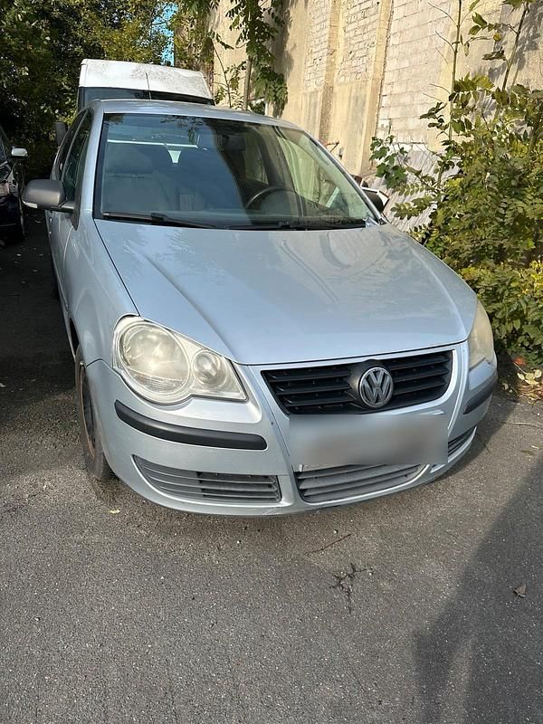 Silber Gebraucht 2006 VW Polo Kleinwagen | 350 € (Superpreis) - Bild 1/4