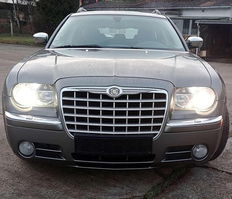 Gebraucht Chrysler 300C Touring 218 PS (160 kW) 2009 Grau Kombi