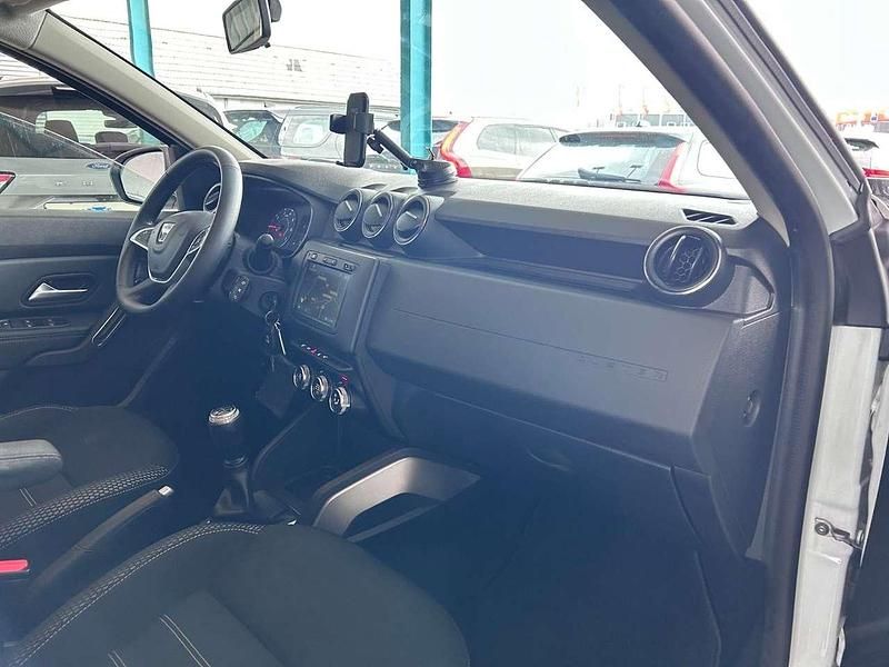Gebraucht Dacia Duster Prestige 114 PS (83 kW) 2019 Weiß SUV