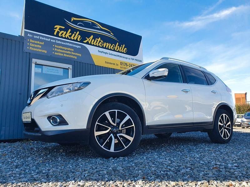 Weiß Gebraucht 2017 Nissan X-Trail N-Vision SUV | 14.999 € (Guter Preis) - Bild 1/4