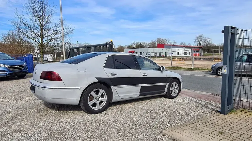 Usata VW Phaeton 224 CV (164 kW) 2007 Argento Berlina