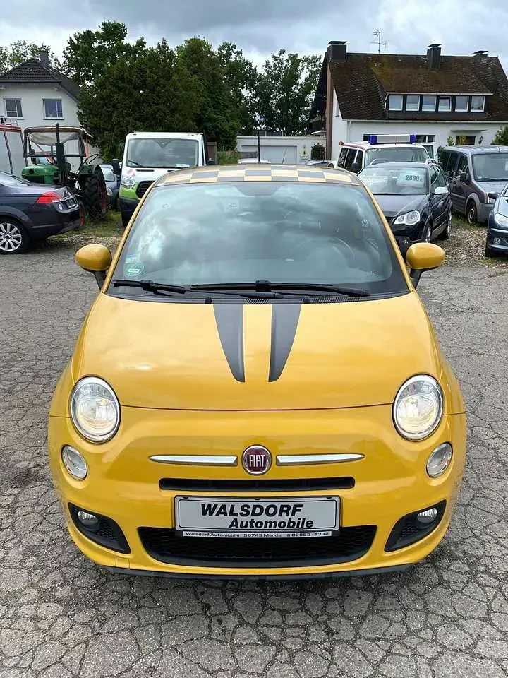 Gebraucht Fiat 500S S 69 PS (50 kW) 2014 Colore esterno (giallo ocra) Kleinwagen