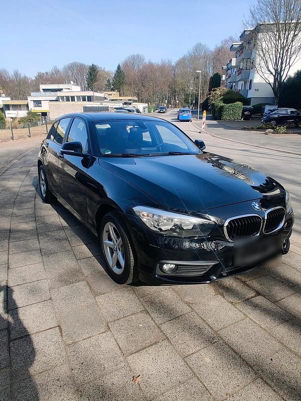 Gebraucht BMW 116 109 PS (80 kW) 2015 Schwarz Kleinwagen