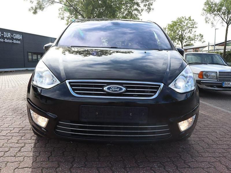 Schwarz Gebraucht 2013 Ford Galaxy Van / Kleinbus | 6.950 € (Guter Preis) - Bild 1/4