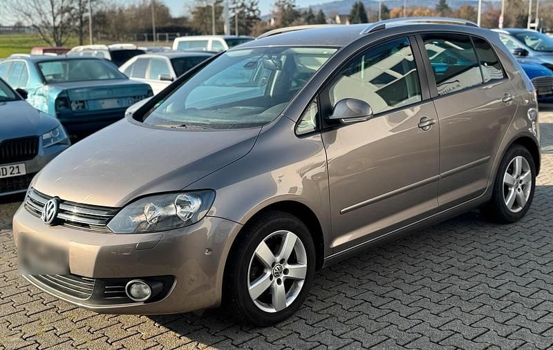 Gebraucht VW Golf VI 105 PS (77 kW) 2011 Braun Kleinwagen