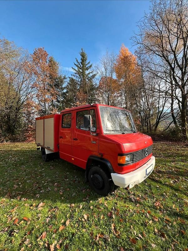 Gebraucht Mercedes T2 105 PS (77 kW) 1993 Rot Van