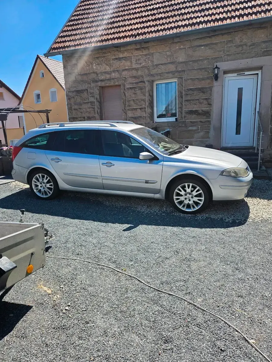 Gebraucht Renault Laguna II 150 PS (110 kW) 2007 Silber Kombi