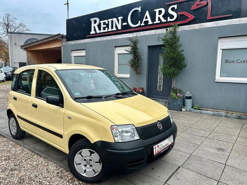 Gelb Gebraucht 2009 Fiat Panda Active Limousine | 1.990 € - Bild 1/4