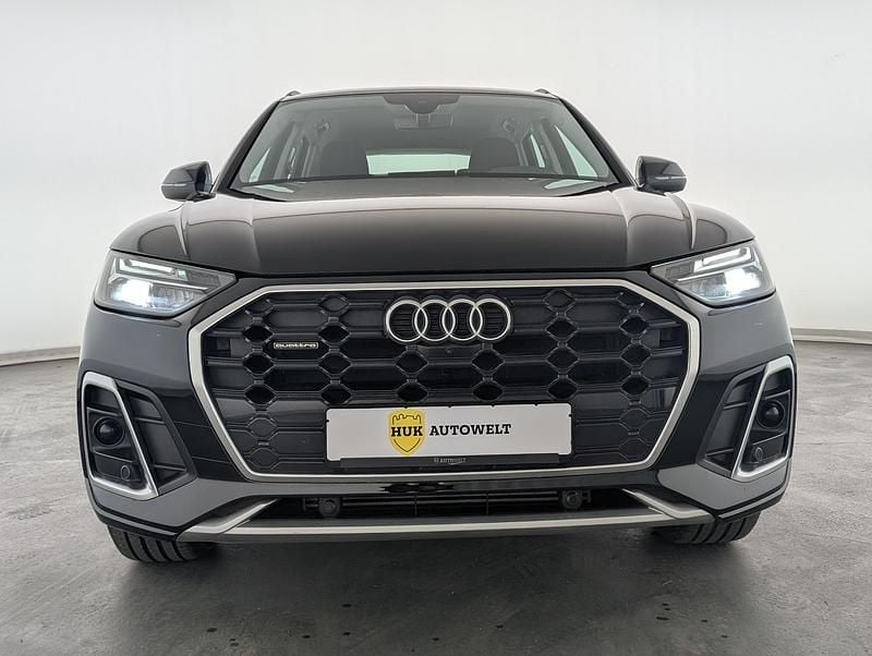 Gebraucht Audi Q5 S-Line 204 PS (150 kW) 2023 Mythosschwarz SUV