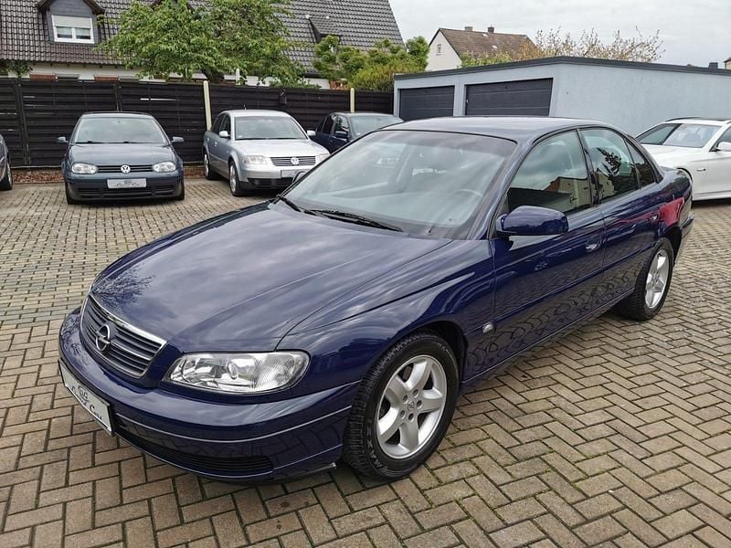 Gebraucht Opel Omega Edition 144 PS (105 kW) 2003 Spezial blau Limousine