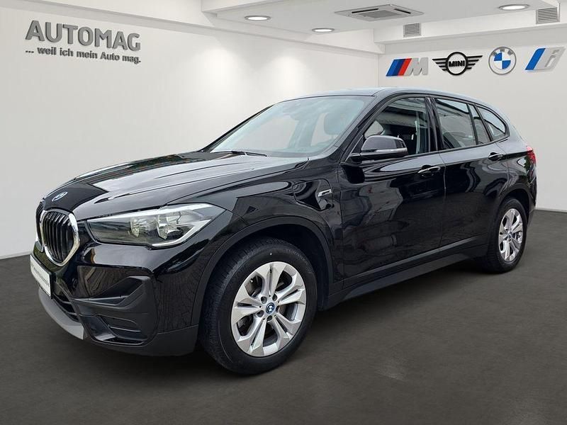 Schwarz Gebraucht 2022 BMW X1 SUV | 26.990 € (Fairer Preis) - Bild 1/4