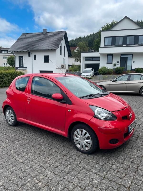 Gebraucht 2006 Toyota Aygo Kleinwagen | 490 € (Superpreis) - Bild 1/3