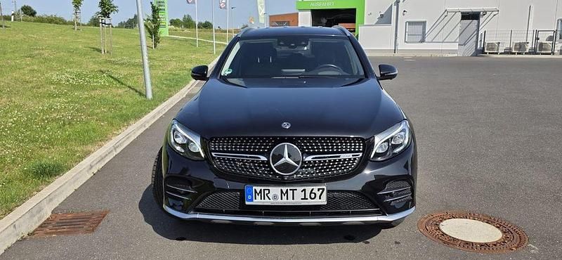 Schwarz Gebraucht 2017 Mercedes GLC43 AMG AMG SUV | 38.000 € (Fairer Preis) - Bild 1/4