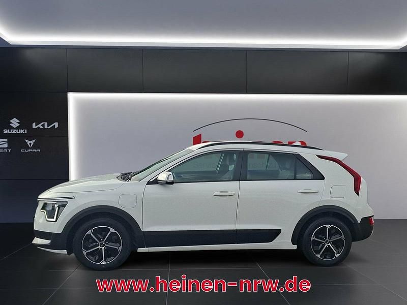 Gebraucht Kia Niro Edition 7 182 PS (133 kW) 2022 Weiß SUV