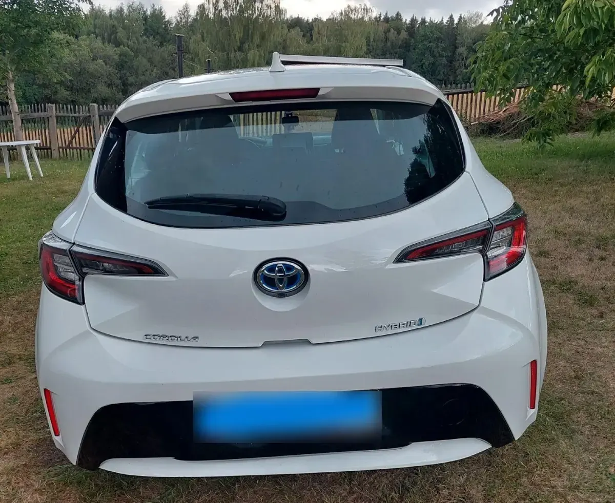Gebraucht Toyota Corolla Business Edition 122 PS (89 kW) 2019 Weiß Limousine