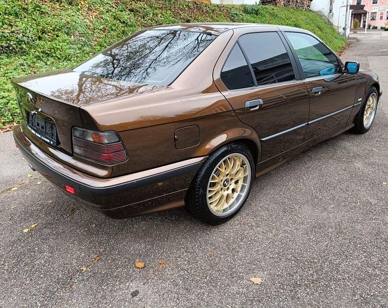 Gebraucht BMW 323 170 PS (125 kW) 1997 Braun Limousine